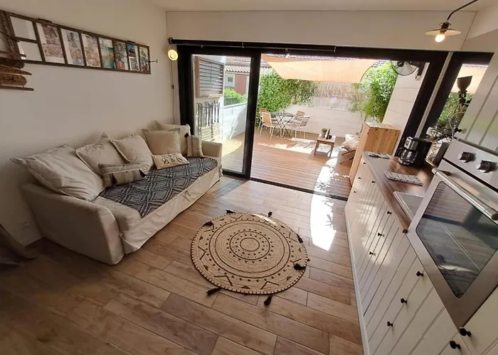 T2 With Terrace In La Fossette *